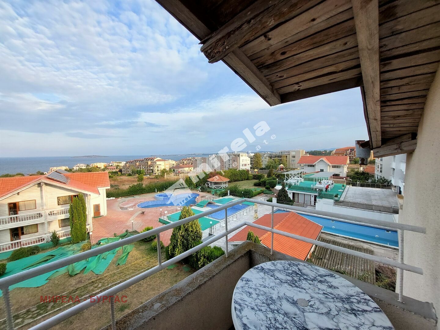 Продава МНОГОСТАЕН, гр. Черноморец, област Бургас, снимка 16 - Апартаменти - 54215832