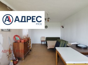 2-стаен град Русе, Чародейка - Юг 3