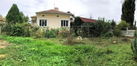 Продажба на имоти в с. Батово, област Добрич - изображение 2 