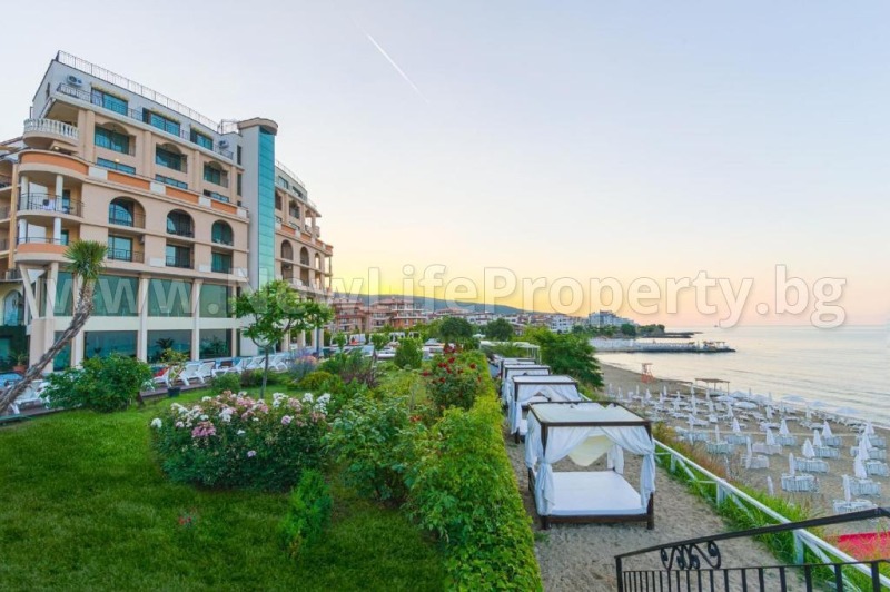 In vendita  1 camera da letto regione Burgas , Sveti Vlas , 111 mq | 76197131