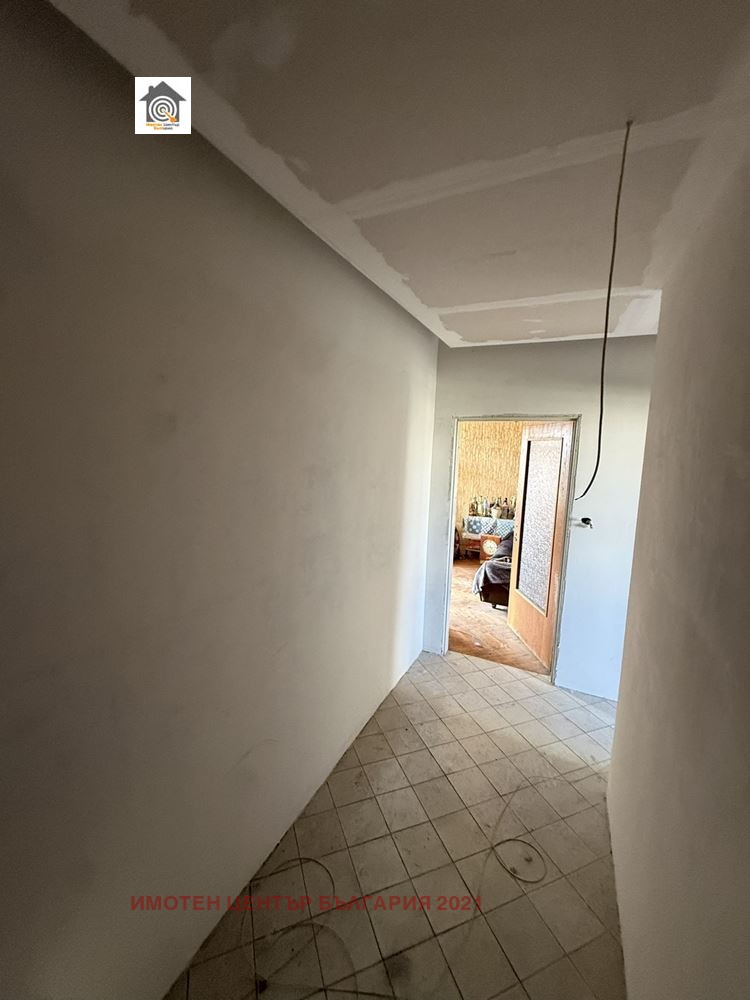 Продава 3-СТАЕН, гр. София, Толстой, снимка 6 - Апартаменти - 56091908