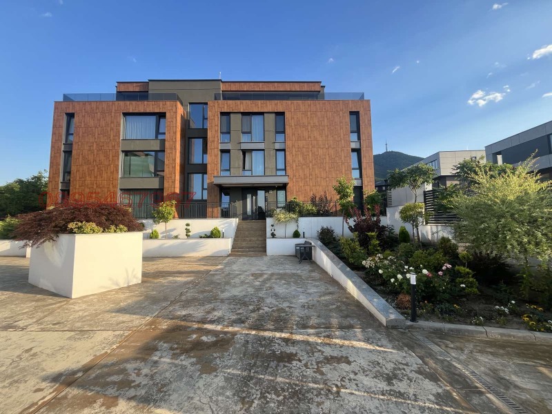 Eladó  3 hálószobás Sofia , Bojana , 151 négyzetméter | 41174583