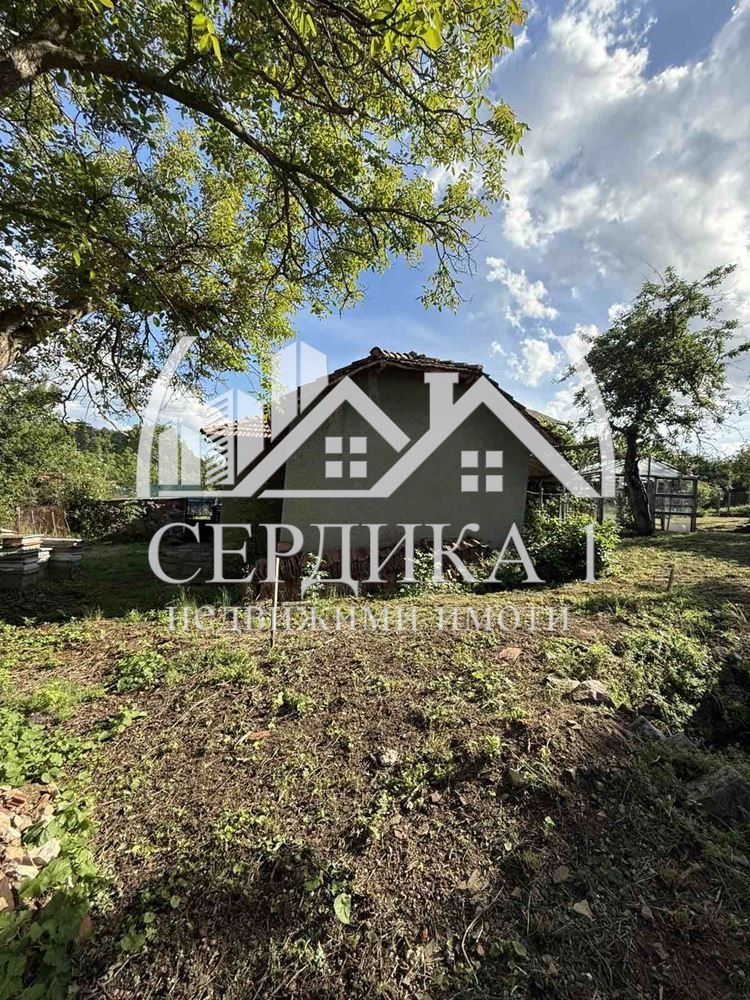 Продава КЪЩА, с. Садовик, област Перник, снимка 8 - Къщи - 54855894