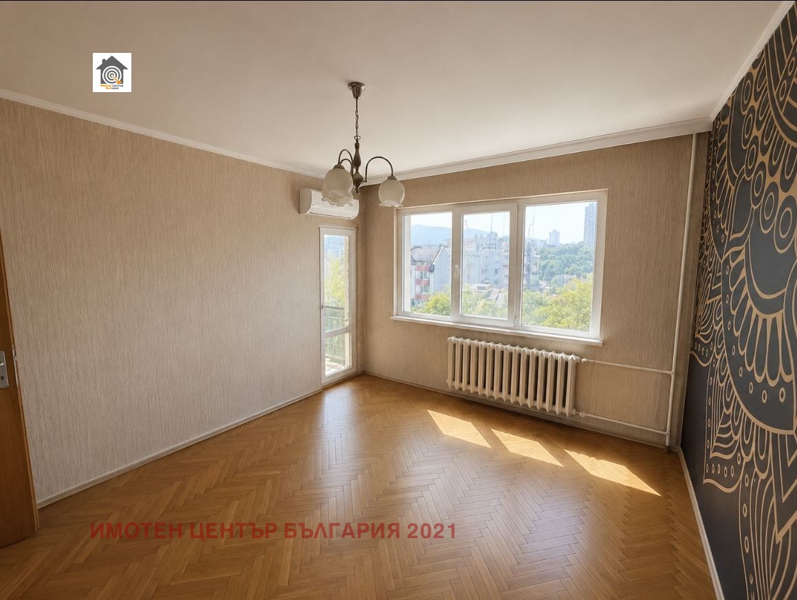 Продава 3-СТАЕН, гр. София, Толстой, снимка 2 - Апартаменти - 56091908