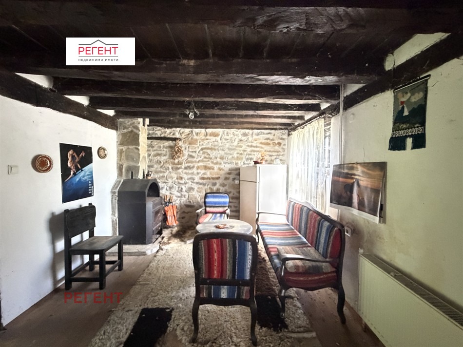 Продава КЪЩА, с. Микре, област Ловеч, снимка 2 - Къщи - 54952606