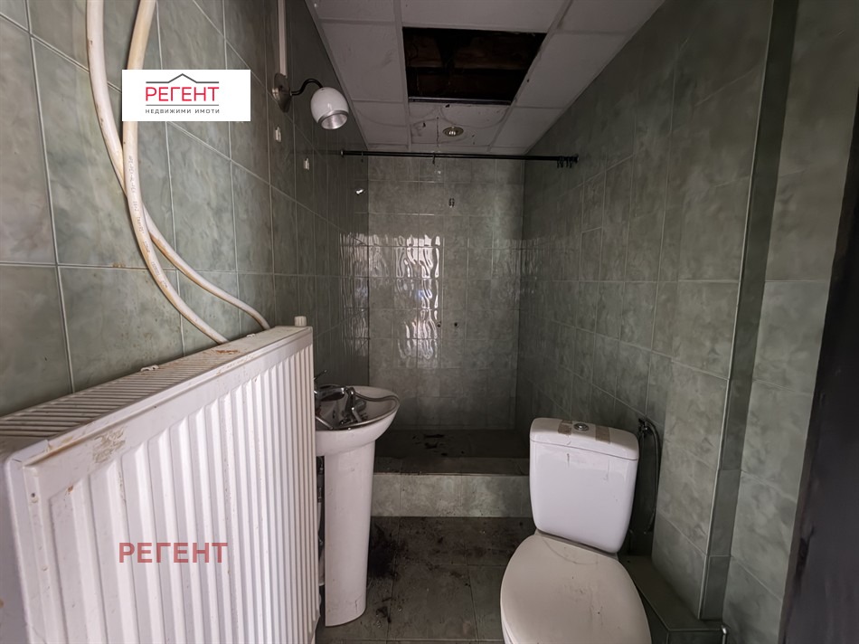 Продава КЪЩА, с. Микре, област Ловеч, снимка 8 - Къщи - 54952606