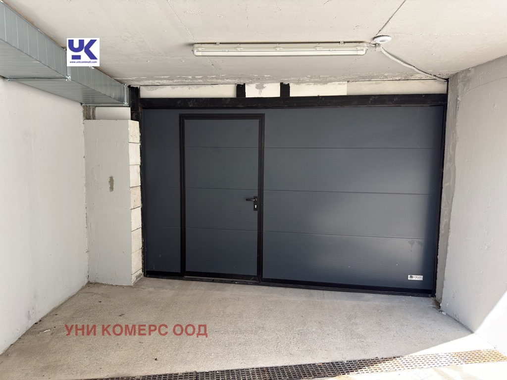 Продава ГАРАЖ, ПАРКОМЯСТО, гр. София, Център, снимка 8 - Гаражи и паркоместа - 54215608