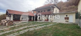 КЪЩА, 130 m2