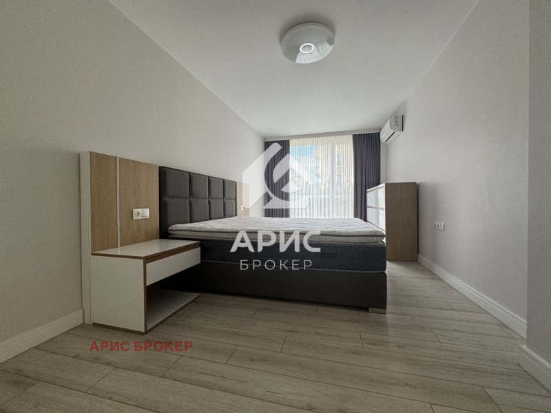Продава  3-стаен град Пловдив , Остромила , 150 кв.м | 59435441 - изображение [8]