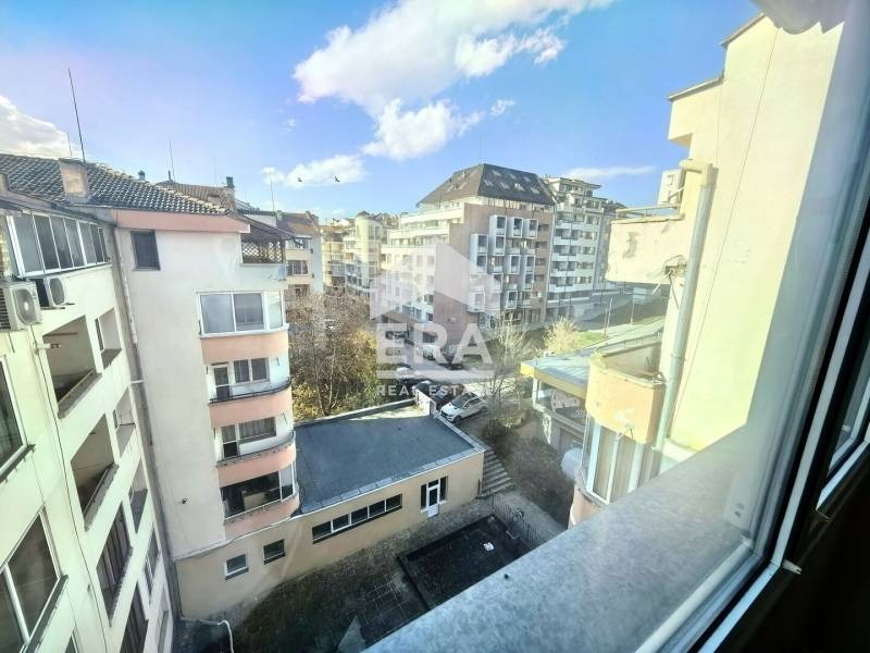 Продава 3-СТАЕН, гр. Велико Търново, Център, снимка 9 - Апартаменти - 55031629