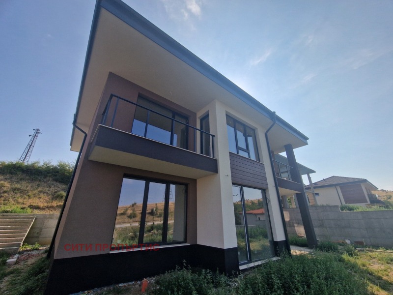 Продава  Къща, град Благоевград, Еленово 1 •  267 000 € • ID 96779169 — holmes.bg - [1] 
