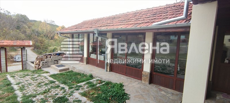Продава КЪЩА, с. Голям извор, област Ловеч, снимка 5 - Къщи - 55905562