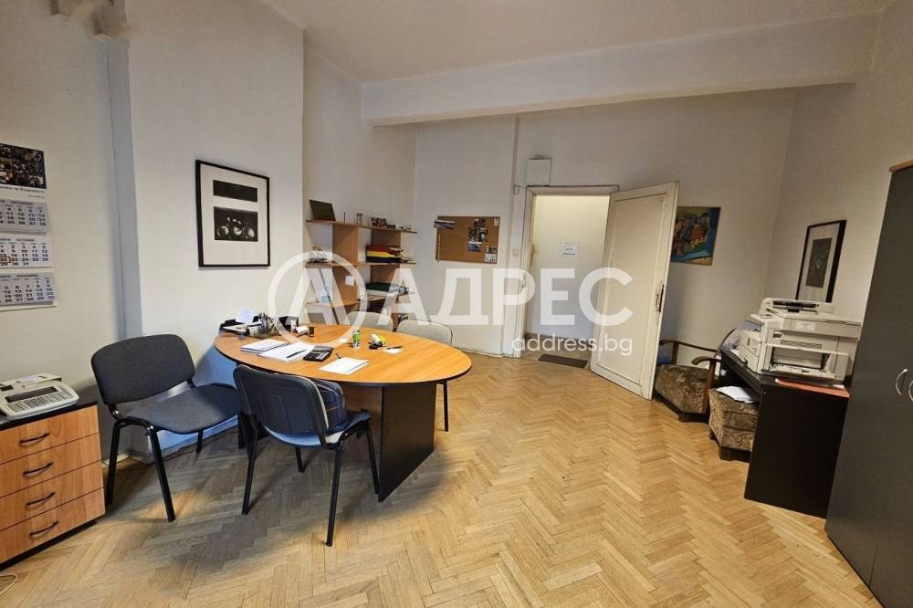 Продава 3-СТАЕН, гр. София, Докторски паметник