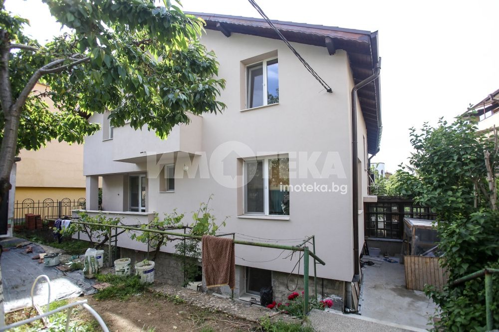 Продава КЪЩА | Imot.bg — изображение 1