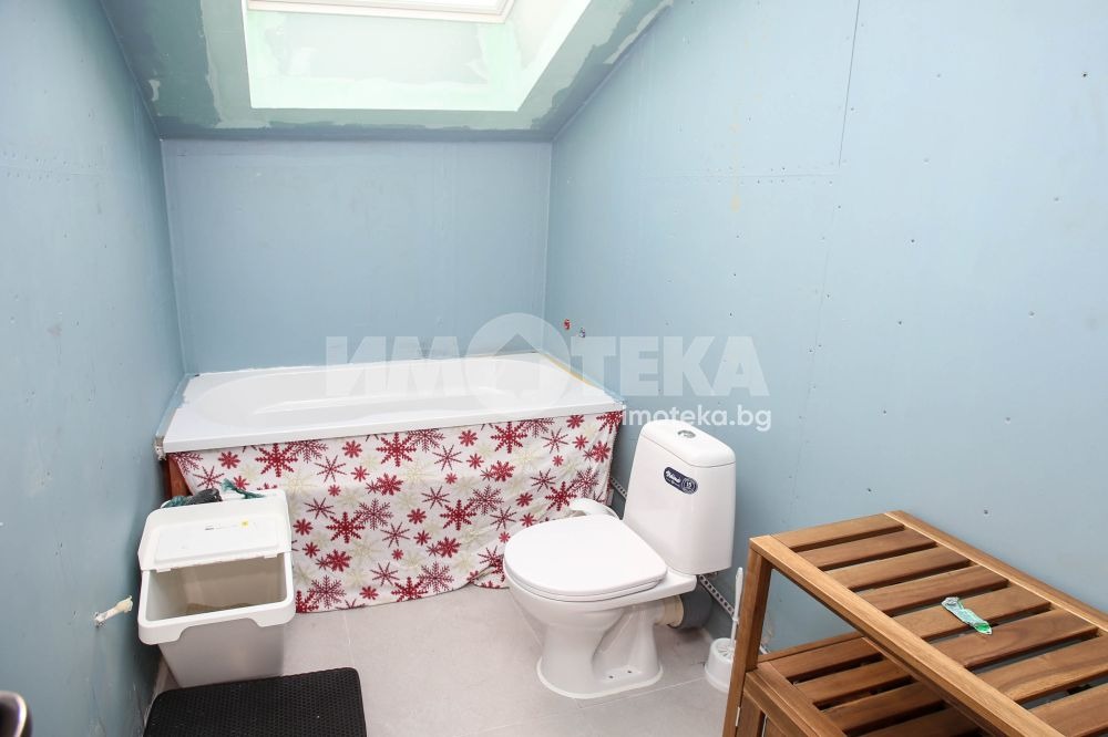 Продава КЪЩА | Imot.bg — изображение 12
