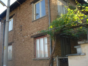 Casa Bratanitsa, región Pazardzhik 1