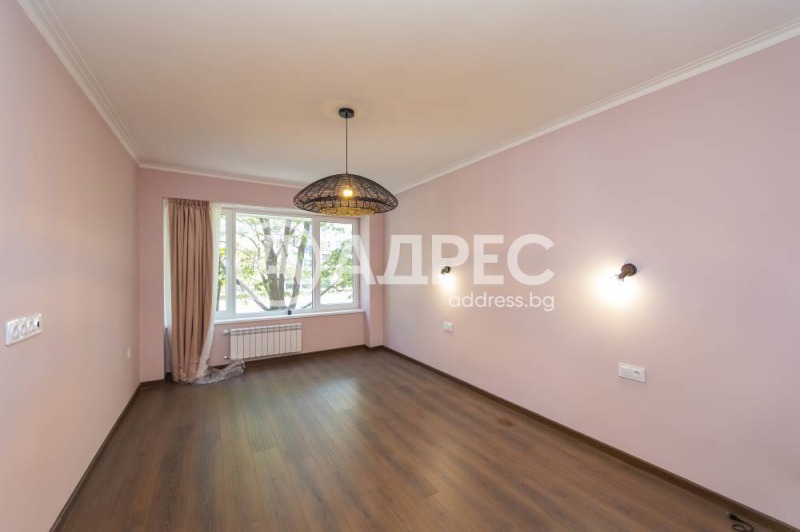 Продава 3-СТАЕН, гр. София, Лагера, снимка 9 - Aпартаменти - 47494379