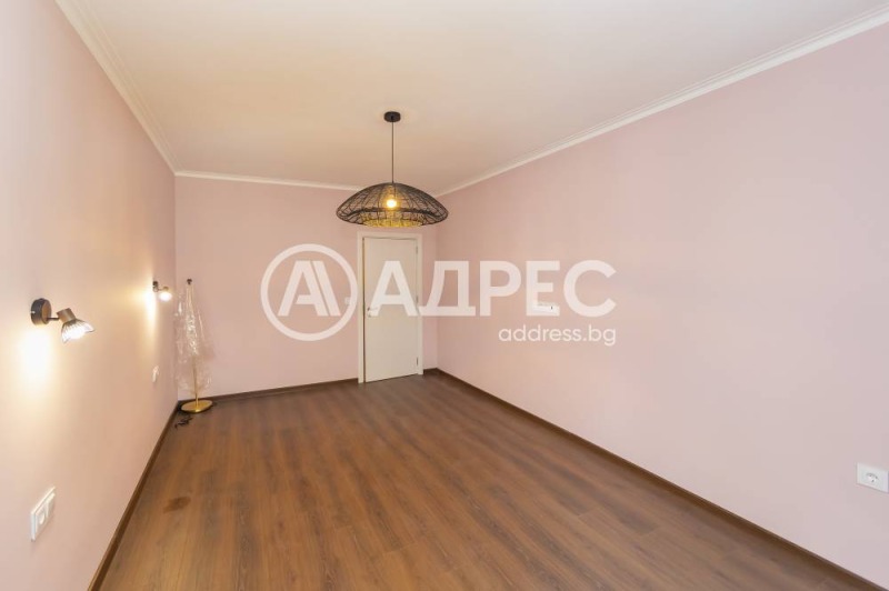 Продава 3-СТАЕН, гр. София, Лагера, снимка 14 - Aпартаменти - 47494379