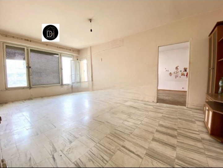 In vendita  2 camere da letto Plovdiv , Kiuchuk Parig , 67 mq | 99937847
