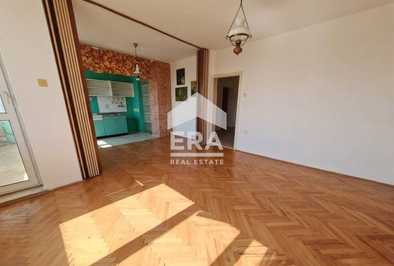 Продава 3-СТАЕН, гр. Силистра, Център, снимка 3 - Апартаменти - 54957678