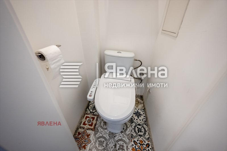 Продава 3-СТАЕН, гр. София, Център, снимка 12 - Апартаменти - 56123515