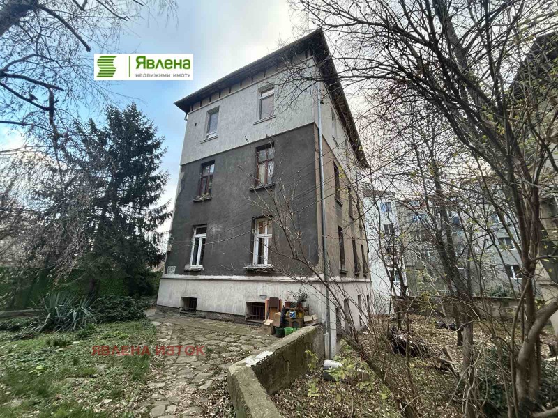 Продава МНОГОСТАЕН, гр. София, Център, снимка 3 - Апартаменти - 52815491