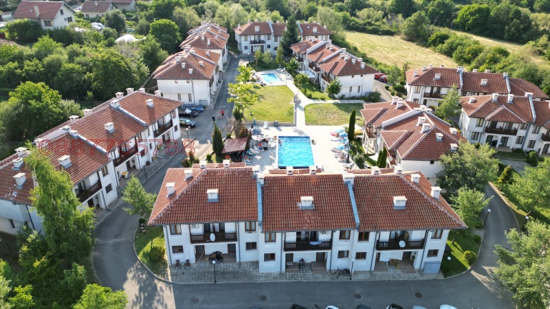 Продава КЪЩА, област София, гр. Долна баня • 125000 € • 86497447 — Holmes.bg