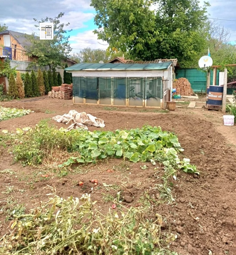 Продава ПАРЦЕЛ, гр. Добрич, в.з. Лозята