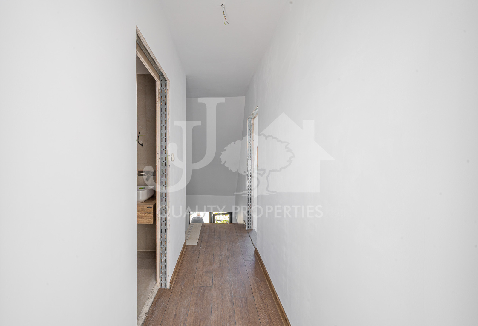 Продава 3-СТАЕН, гр. София, Банишора, снимка 7 - Апартаменти - 54448131