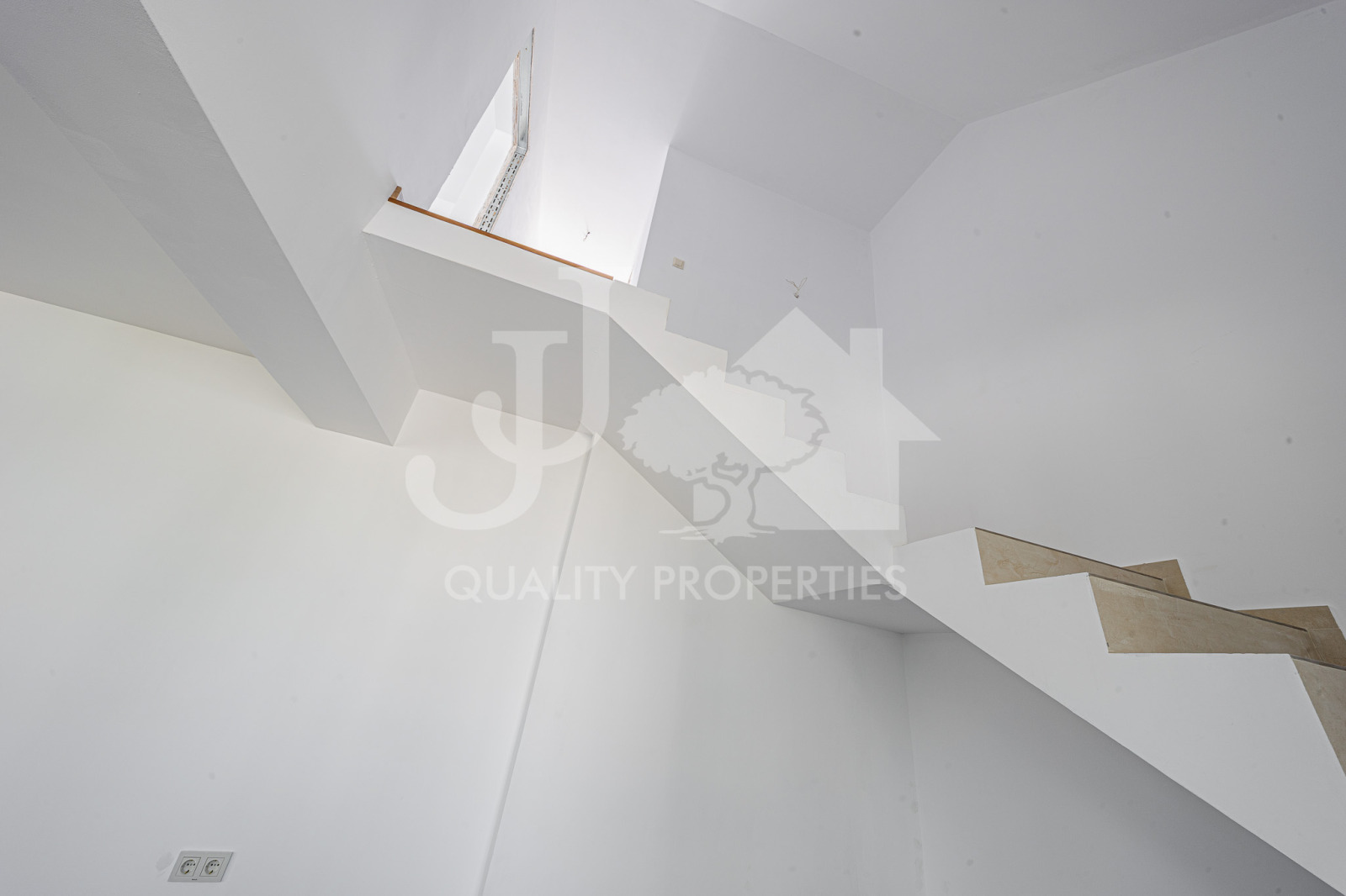 Продава 3-СТАЕН, гр. София, Банишора, снимка 6 - Апартаменти - 54448131