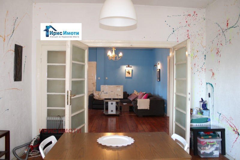 Продава МНОГОСТАЕН в град София, Център - 169 кв.м / 480 000 € » 938 798.40 лв., ИРИС ИМОТИ
