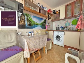 Στούντιο κ.κ. Σλαντσεβ βριαγ, περιοχή Μπουργκάς 5
