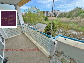 Στούντιο κ.κ. Σλαντσεβ βριαγ, περιοχή Μπουργκάς 8