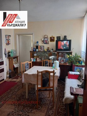 МНОГОСТАЕН, 110 m2