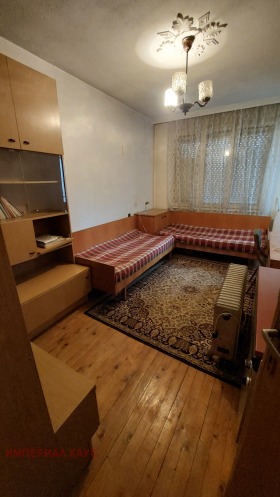 3+ camere da letto Ovcharski, Haskovo 12