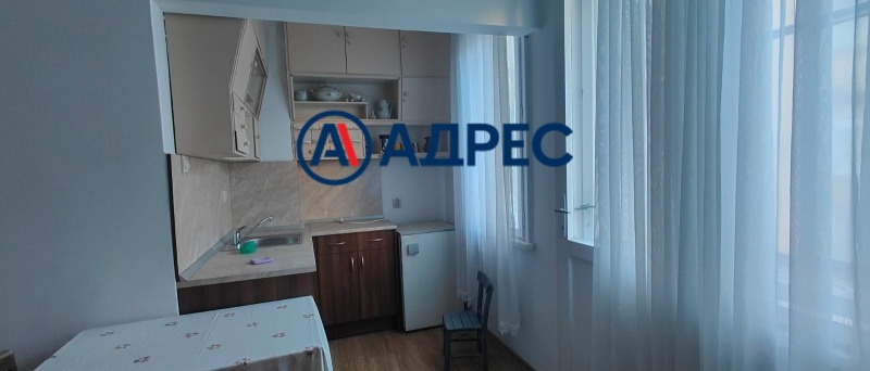 Продава 3-СТАЕН, гр. Габрово, Център, снимка 1 - Aпартаменти - 49076405