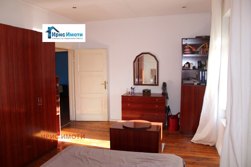 Продава  Многостаен град София , Център , 169 кв.м | 75050916 - изображение [10]