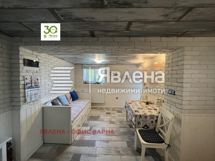 Продава КЪЩА, гр. Варна, м-т Акчелар, снимка 6 - Къщи - 49365464