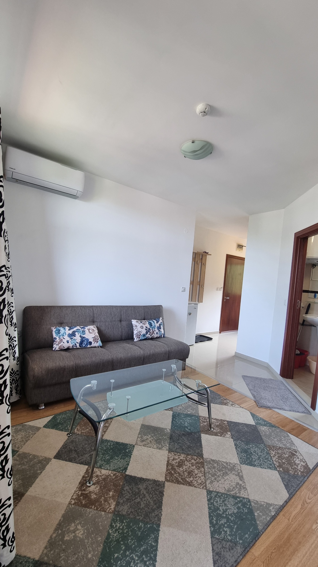 Продава 2-СТАЕН, гр. Разлог, област Благоевград, снимка 2 - Апартаменти - 55471900