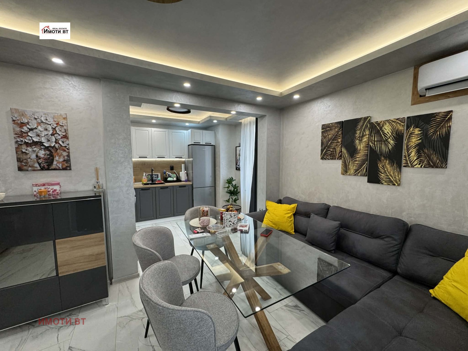 Продава 3-СТАЕН, гр. Велико Търново, Колю Фичето, снимка 4 - Апартаменти - 51026558