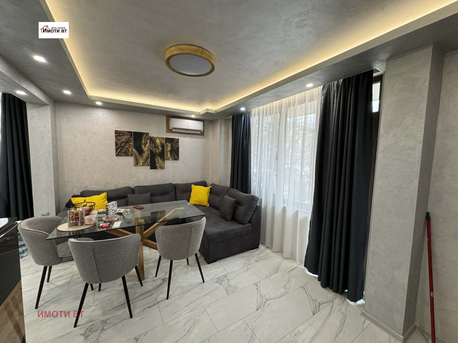 Продава 3-СТАЕН, гр. Велико Търново, Колю Фичето, снимка 3 - Апартаменти - 51026558