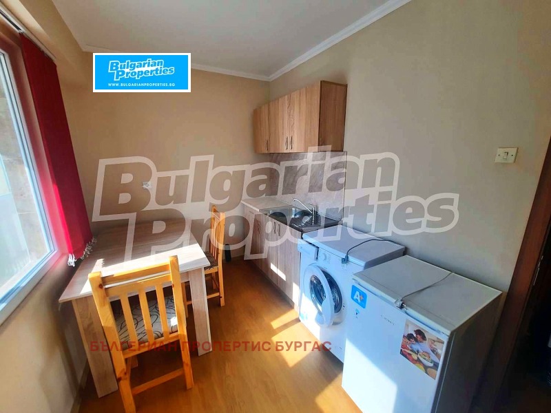 Продава 2-СТАЕН, гр. Бургас, Славейков, снимка 3 - Апартаменти - 52166589