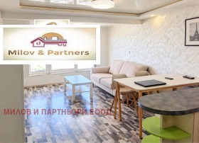 Продава  2-стаен, град София
