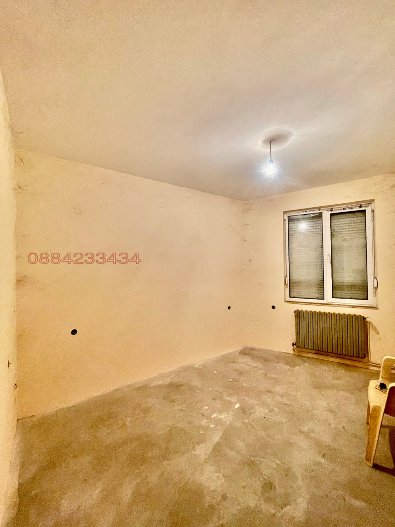 Продава КЪЩА, гр. Гълъбово, област Стара Загора, снимка 14 - Къщи - 52779182