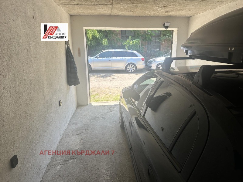 Till salu  Garage Kardjali , Centar , 19 kvm | 55073836 - bild [8]