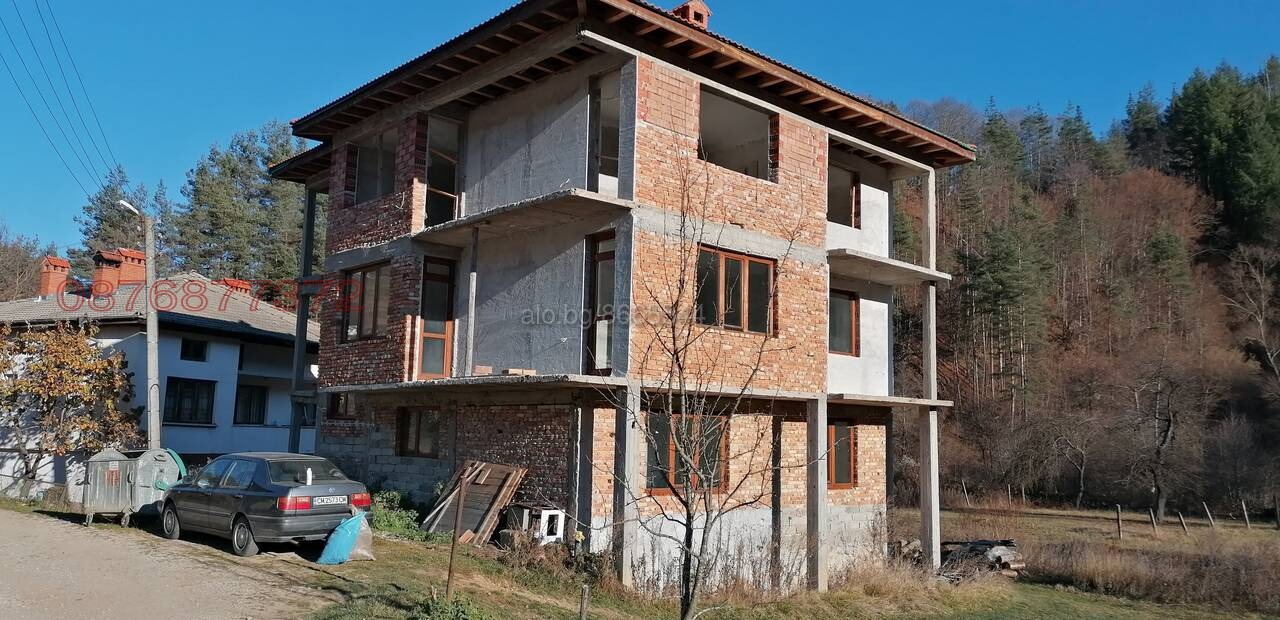 Продава КЪЩА, с. Могилица, област Смолян