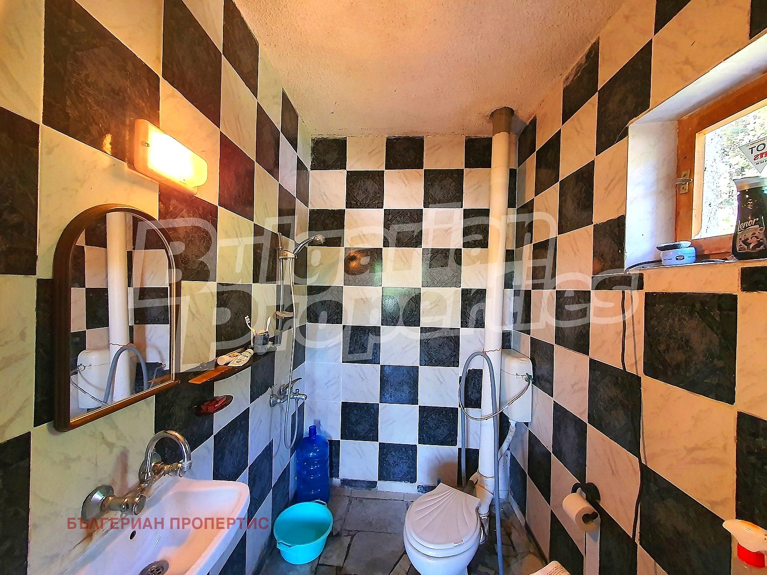 Продава КЪЩА, с. Горни Окол, област София област, снимка 17 - Къщи - 53613115