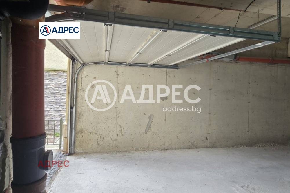 Продава ГАРАЖ, ПАРКОМЯСТО, гр. Варна, Бриз