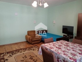 2 Schlafzimmer Tschataldscha, Warna 4