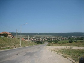 Продажба на имоти в с. Оброчище, област Добрич — страница 3 - изображение 17 